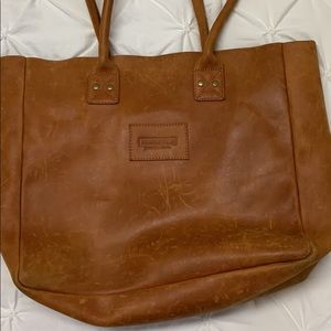 Parker Clay Merkato Signature Tote. Used/Great.